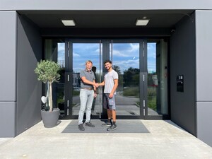 Facharbeiterprüfung Ebubekir Akpinar Bestandene Facharbeiterprüfung Ebubekir Akpinar